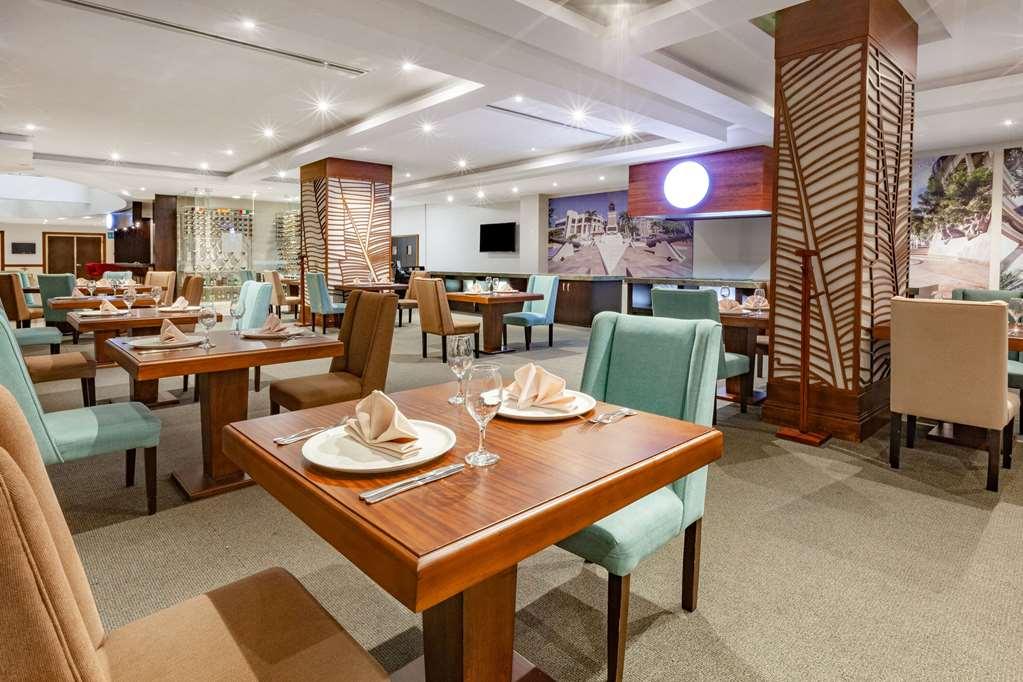Tryp Guayaquil Hotel Restoran foto
